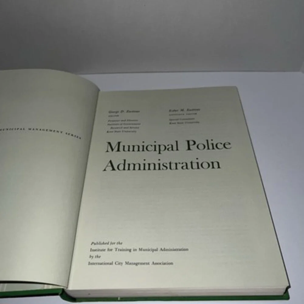 Municipal Police Administration - International City Management Association-1971